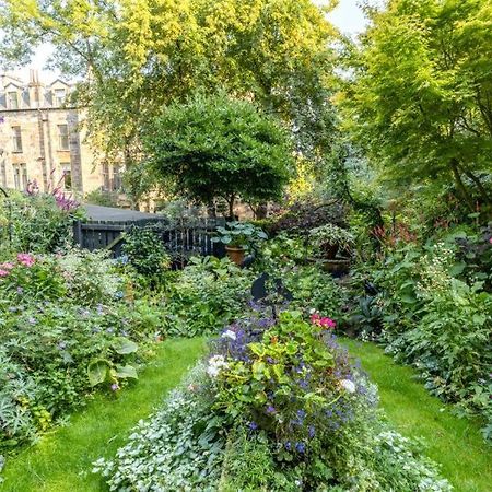 Beautiful Double Room In Idyllic West End Townhouse Glasgow Eksteriør billede